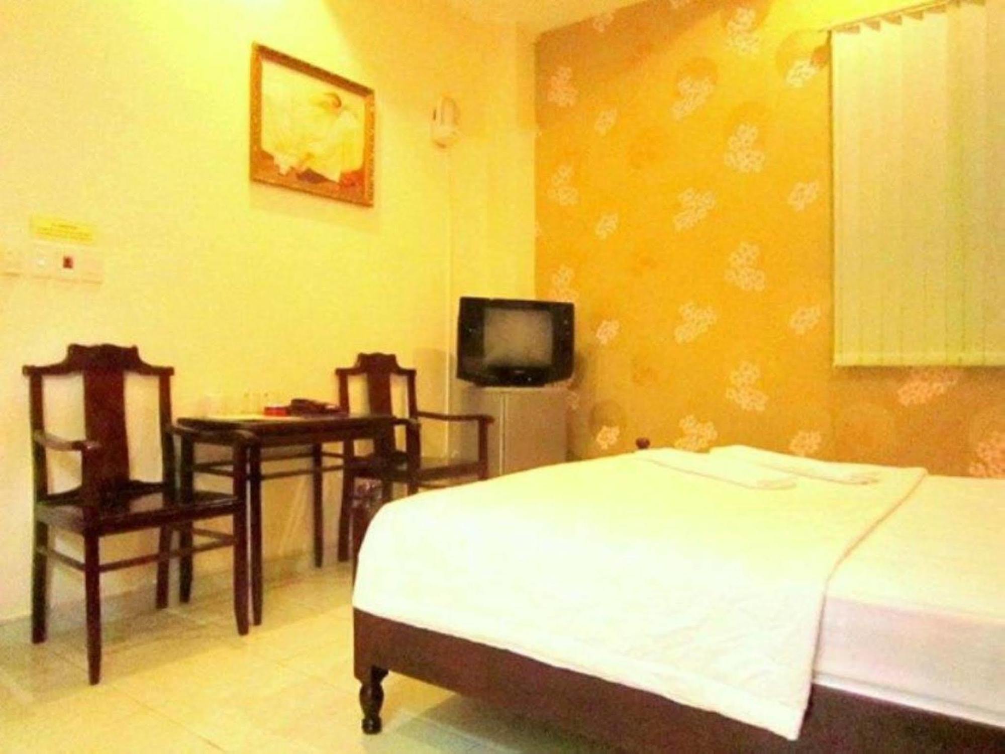 Nguyet Van Hotel Хошимин Екстериор снимка